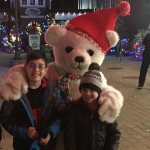 Meet your Posher, Angela